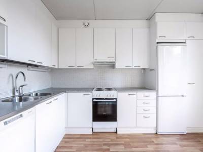 Vuokrataan Kerrostalo 3 huonetta - HELSINKI It&auml;keskus Kauppakartanonkuja 3