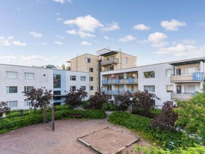 Vuokrataan Kerrostalo 3 huonetta - HELSINKI Vuosaari Vedenottamontie 8