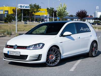 Volkswagen Golf 2.0 TSI GTI Perfomance