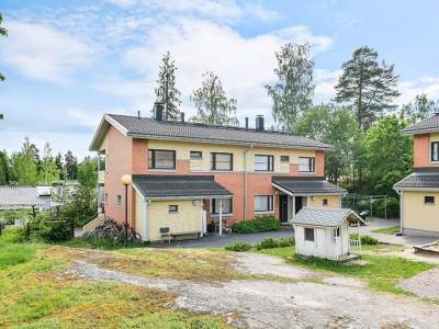 Vuokrataan Paritalo Yli 5 huonetta - Vantaa Korso Fasaanirinne 2