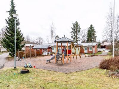 Vuokrataan Rivitalo Kaksio - J&Auml;RVENP&Auml;&Auml; Saunakallio Alankotie 59