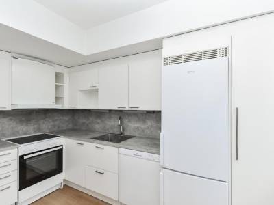 Vuokrataan Kerrostalo 4 huonetta - Helsinki Kontula Kaarenjalka 5 A