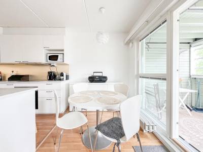 Vuokrataan Luhtitalo Kaksio - Helsinki Tapaninkyl&auml; Laulurastaantie 13 D