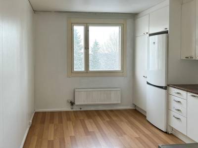 Vuokrataan Kerrostalo 4 huonetta - ESPOO Suvela Kirstinharju 23