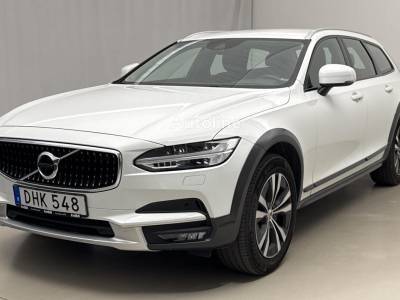 Volvo V90 Cross Country
