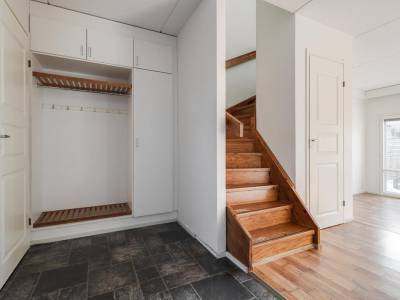 Vuokrataan Rivitalo 4 huonetta - Helsinki Vuosaari Pilvilinnankatu 8 E