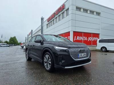 Audi Q4 e-tron 2023