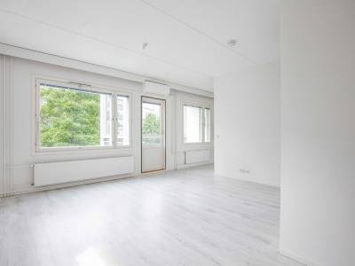 Vuokrataan Kerrostalo Yksi&ouml; - Helsinki Reimarla, Pit&auml;j&auml;nm&auml;ki Rakentajantie 1 E