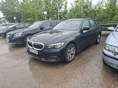 BMW 330 2021