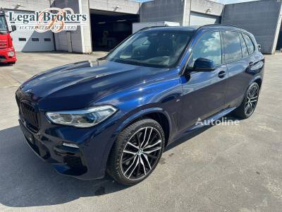 BMW X5 M50iAS