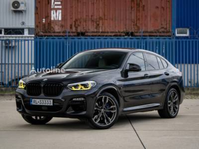 BMW X4 M40i A/T, A8