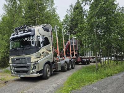 Volvo FH16 750 Puutavara-auto