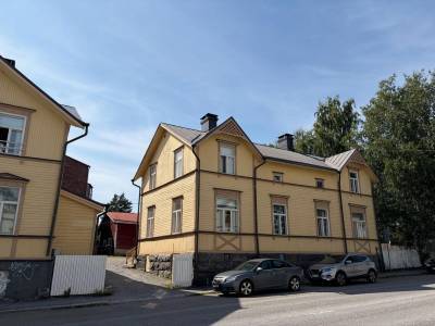Vuokrataan Puutalo-osake Yksi&ouml; - Vaasa Hietalahti Asemakatu 40