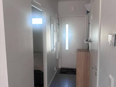 Vuokrataan Rivitalo Yksi&ouml; - J&auml;rvenp&auml;&auml; P&ouml;yt&auml;alho Metsolantie 75 c4