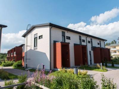 Vuokrataan Rivitalo 4 huonetta - Espoo J&auml;rvenper&auml; Is&auml;nt&auml;rengintie 2 C 10