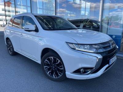 Mitsubishi Outlander PHEV 2017