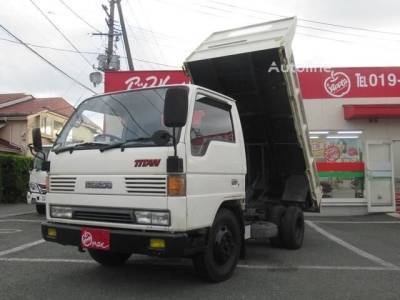 Mazda TITAN