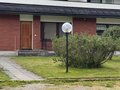 Vuokrataan Rivitalo 3 huonetta - Pietarsaari Lapinneva Lapinniementie 5