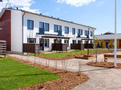 Vuokrataan Rivitalo Kaksio - J&auml;rvenp&auml;&auml; Lepola Kurkiaurankatu 6