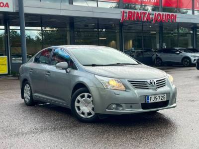 Toyota Avensis 2010