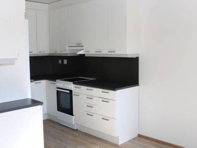 Vuokrataan Kerrostalo Kaksio - Oulu Puoliv&auml;linkangas J&auml;rvitie 20