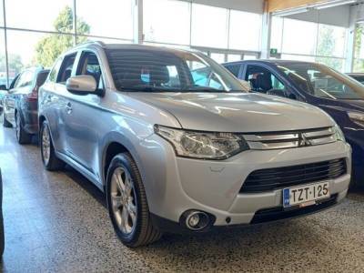 Mitsubishi Outlander 2015