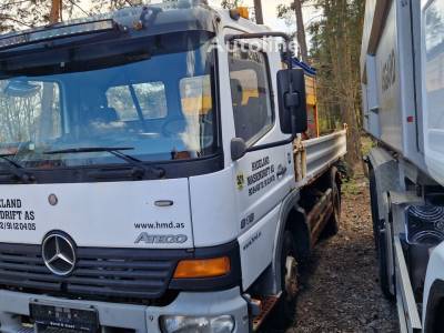 Mercedes-Benz Atego 818