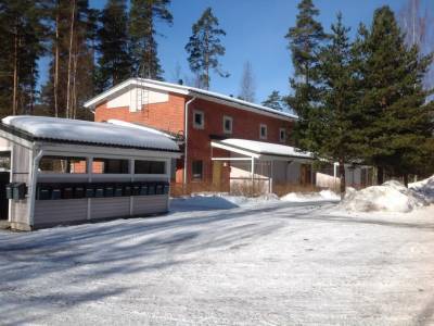 Vuokrataan Rivitalo 3 huonetta - Heinola Jyr&auml;nk&ouml; Korvenkatu 42