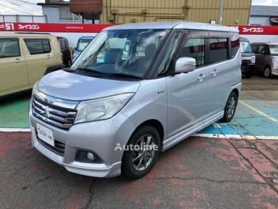 Mitsubishi DELICA D:2