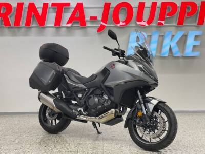Honda NT 2023