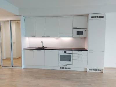 Vuokrataan Kerrostalo 3 huonetta - Oulu Keskusta Rautatienkatu 15 as