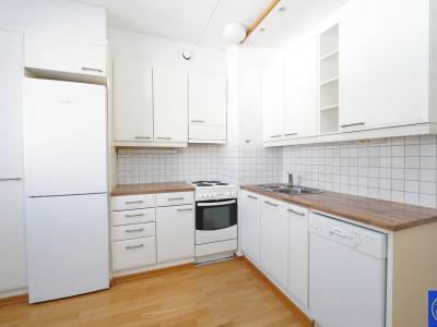 Vuokrataan Kerrostalo 3 huonetta - Pori Keskusta Liisankatu 25