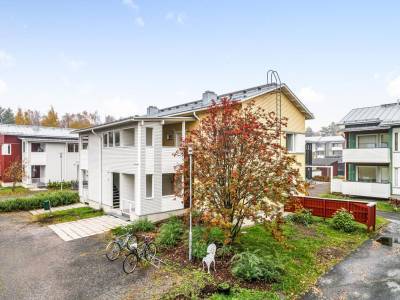 Vuokrataan Luhtitalo 3 huonetta - Oulu Linnanmaa Puulinnankatu 8 E