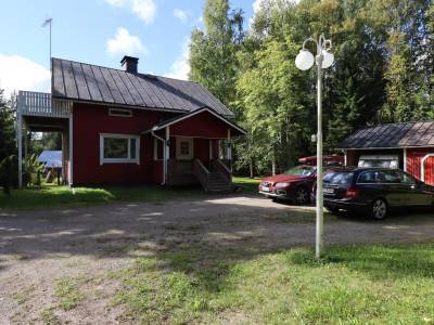 Vuokrataan Omakotitalo 4 huonetta - Jyv&auml;skyl&auml; Lepp&auml;vesi Korpelantie 22