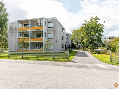 Vuokrataan Kerrostalo 3 huonetta - Salo Pahkavuori Eerikinkatu 11 A 13